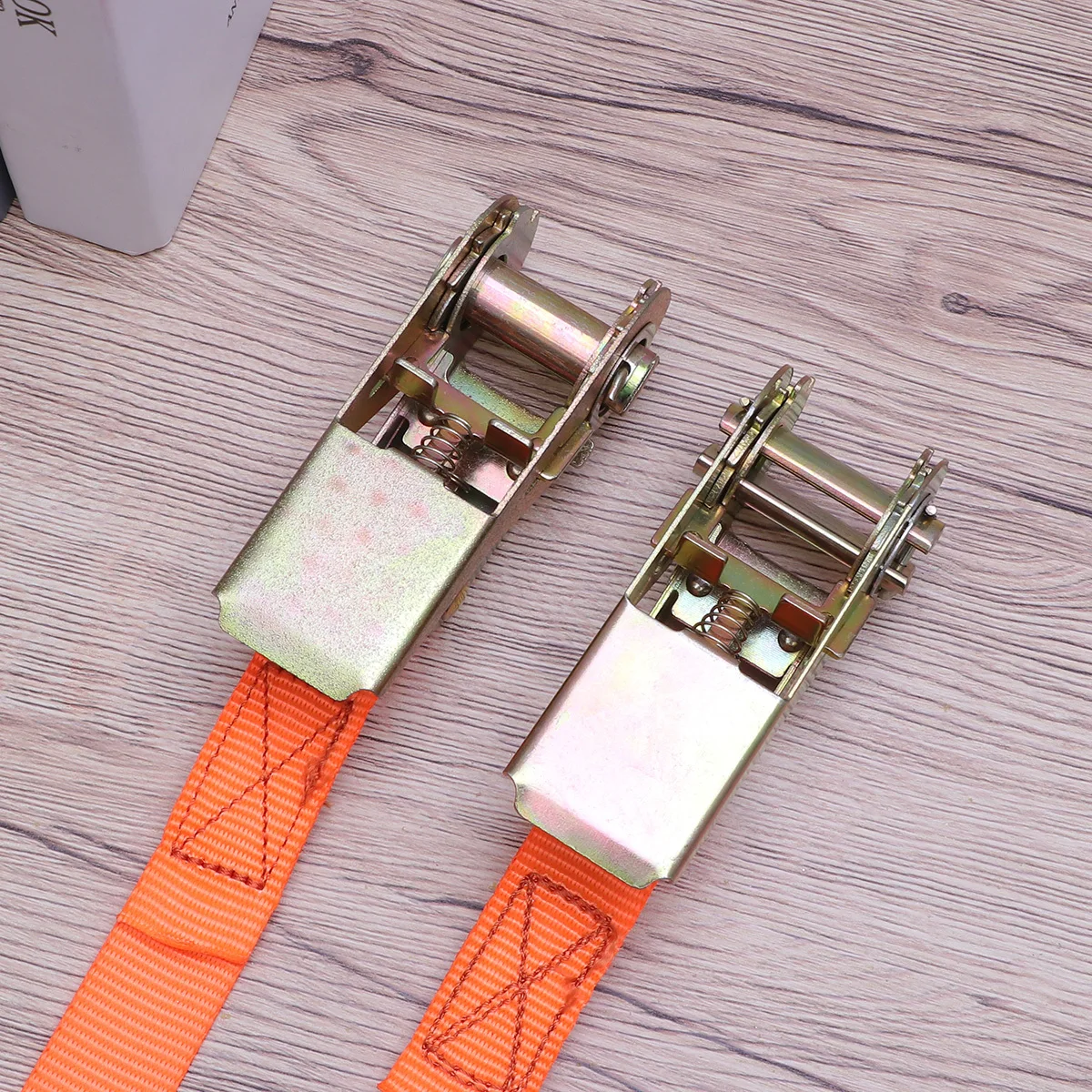 

1Pair Heavy Duty Adjustable Ratchet Tie Down Strap Cargo Luggage Rack Strong Nylon Belt Durable Metal Buckle Secure