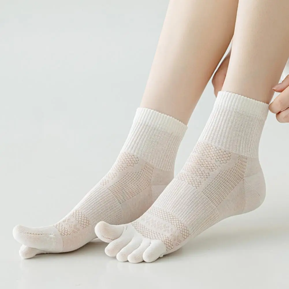 Summer Ultra-thin Breathable Mesh Short Socks For Men Sports Five Fingers Socks Ankle Socks Sweat-absorbing Split Toe