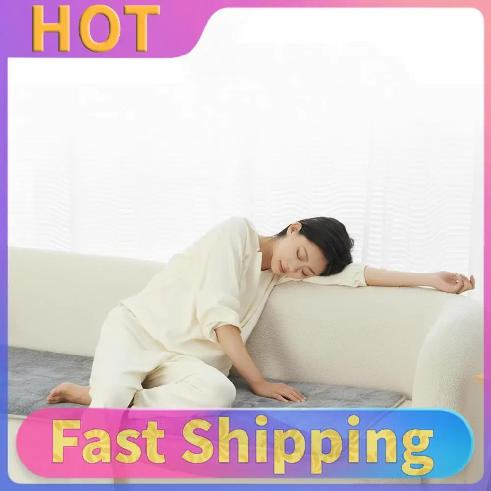 

Нагревательный коврик для кемпинга с 5 зонами нагрева и 3 уровнями регулировки температуры для кемпинга, походов или пеших прогулок в холодную погоду.