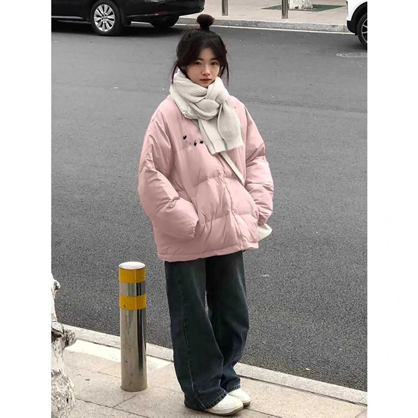 

Женская парка розового цвета с отложным воротником, металлическим отливом, кофейного цвета, до колен, на толстом утеплителе, в британском стиле, элегантная, особенная, нейтральная.