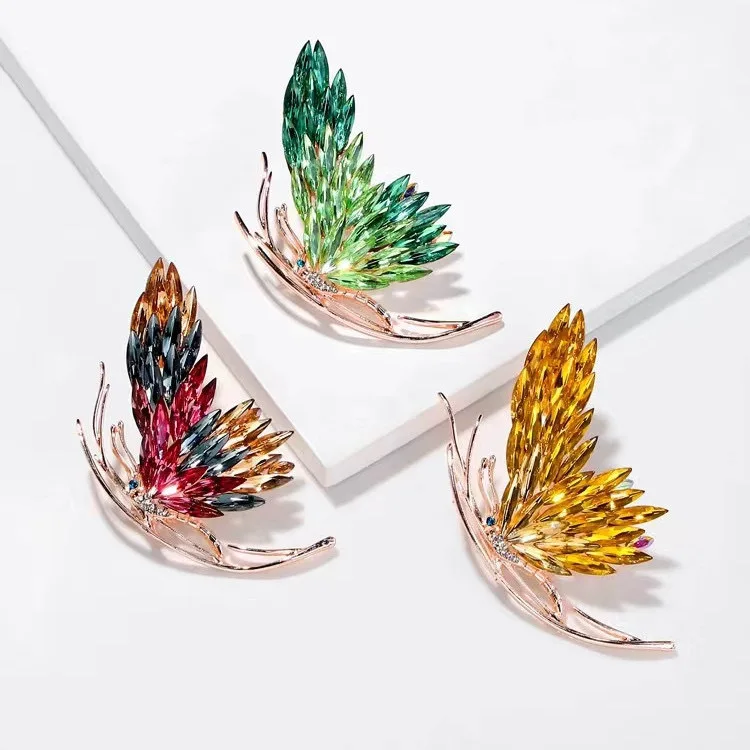 Butterfly brooch alloy three-dimensional inlaid diamond high-end needle for women