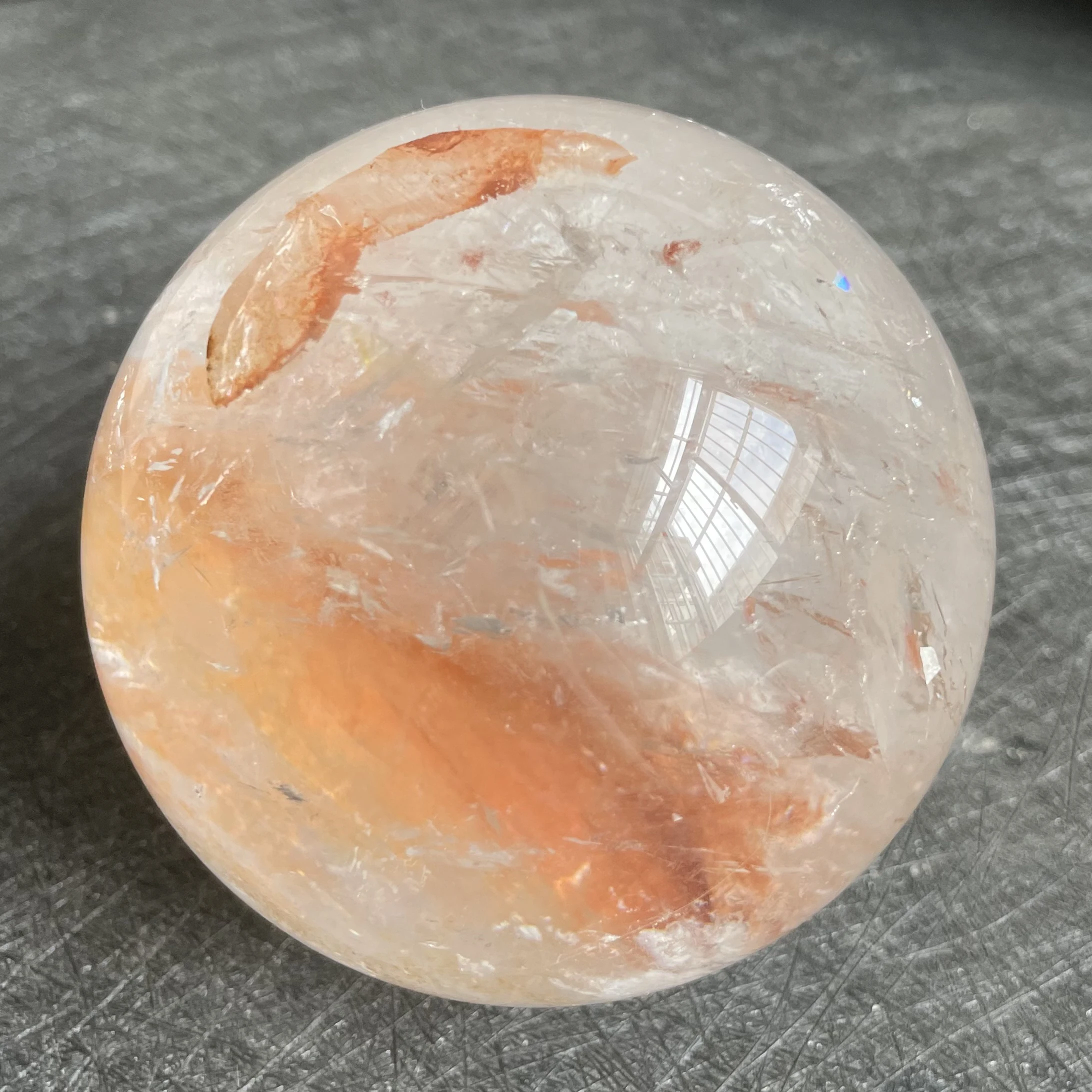 577g Natural Stone Clear Quartz Crystal Ball Rainbow Sphere Polished Rock Reiki Healing W15