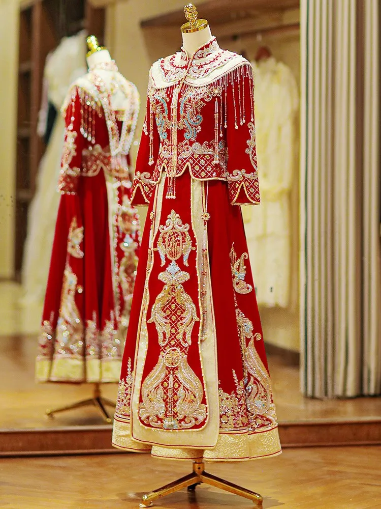 New heavy-duty Chinese-style wedding dress bride's dragon and phoenix gown toasting