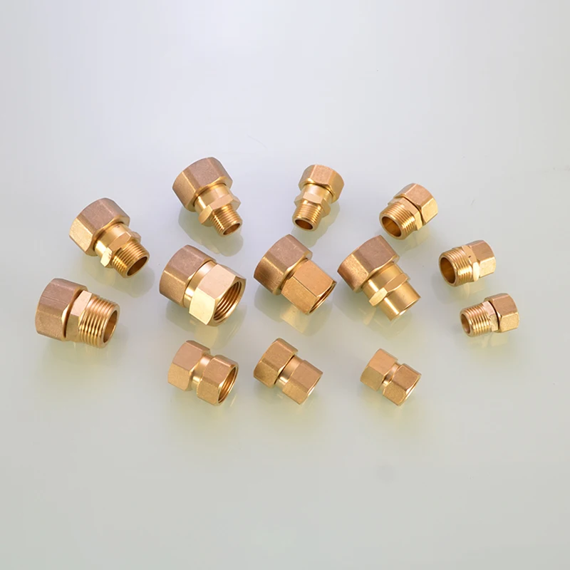 1ชิ้น1/2 "3/4" 1 "ตัวเชื่อมต่อทองเหลืองชายหญิงข้อต่อท่อเท่ากัน