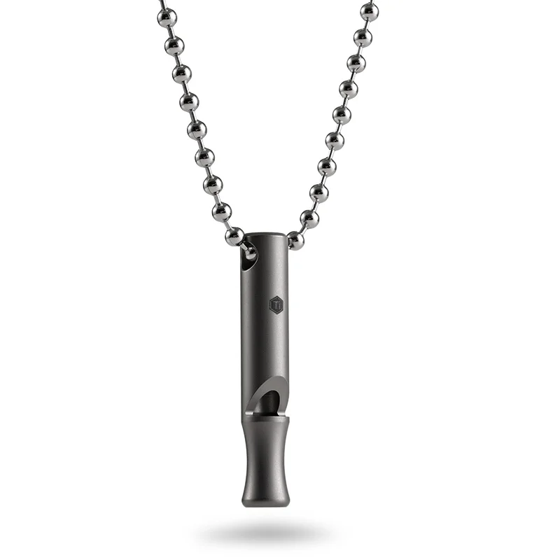 

Titanium whistle, outdoor life-saving high-frequency popping whistle, necklace model