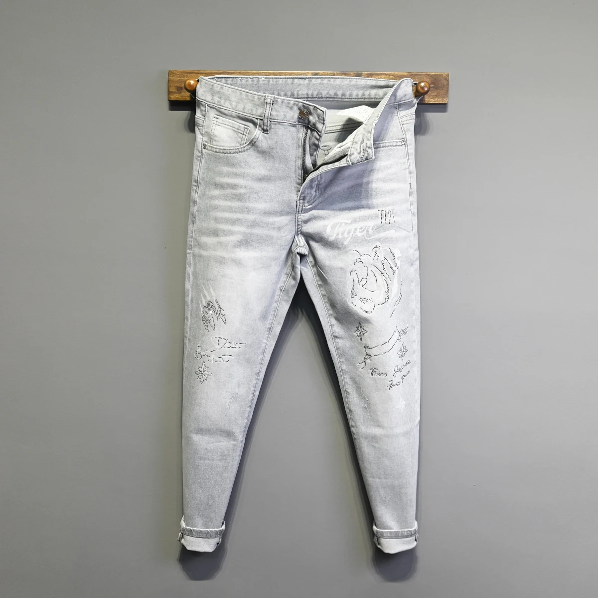 

Мужские джинсы Slim Fit, модные эластичные повседневные длинные брюки с принтом, на молнии, с высокой талией, молодежная осенняя одежда