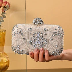 Borsa da sera in cristallo con diamanti di design di lusso borsa a tracolla con catena a frizione da donna con strass, abito da sposa per la sposa