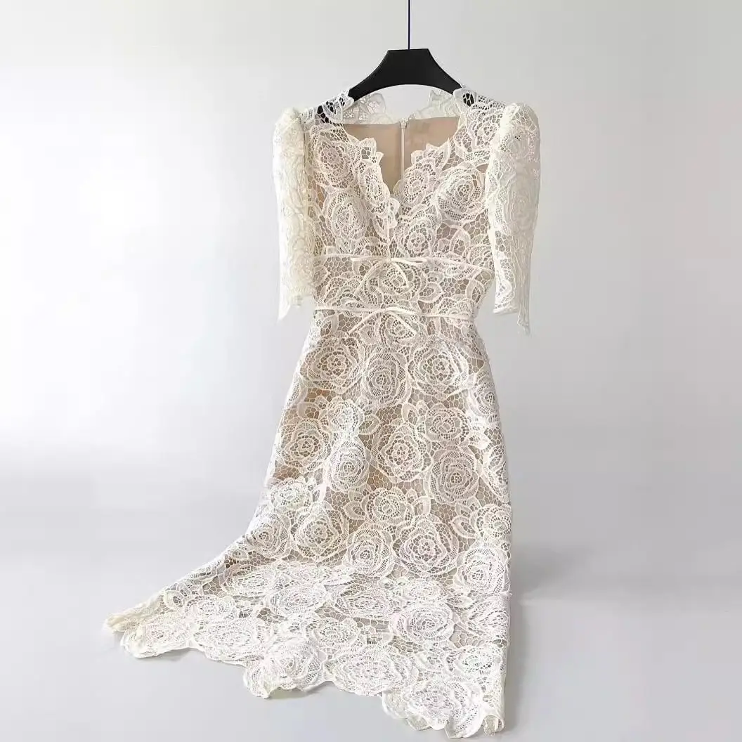 Specjalny projekt Wiosenna i letnia koronkowa haftowana sukienka z krótkim rękawem Spódnica towarzyska