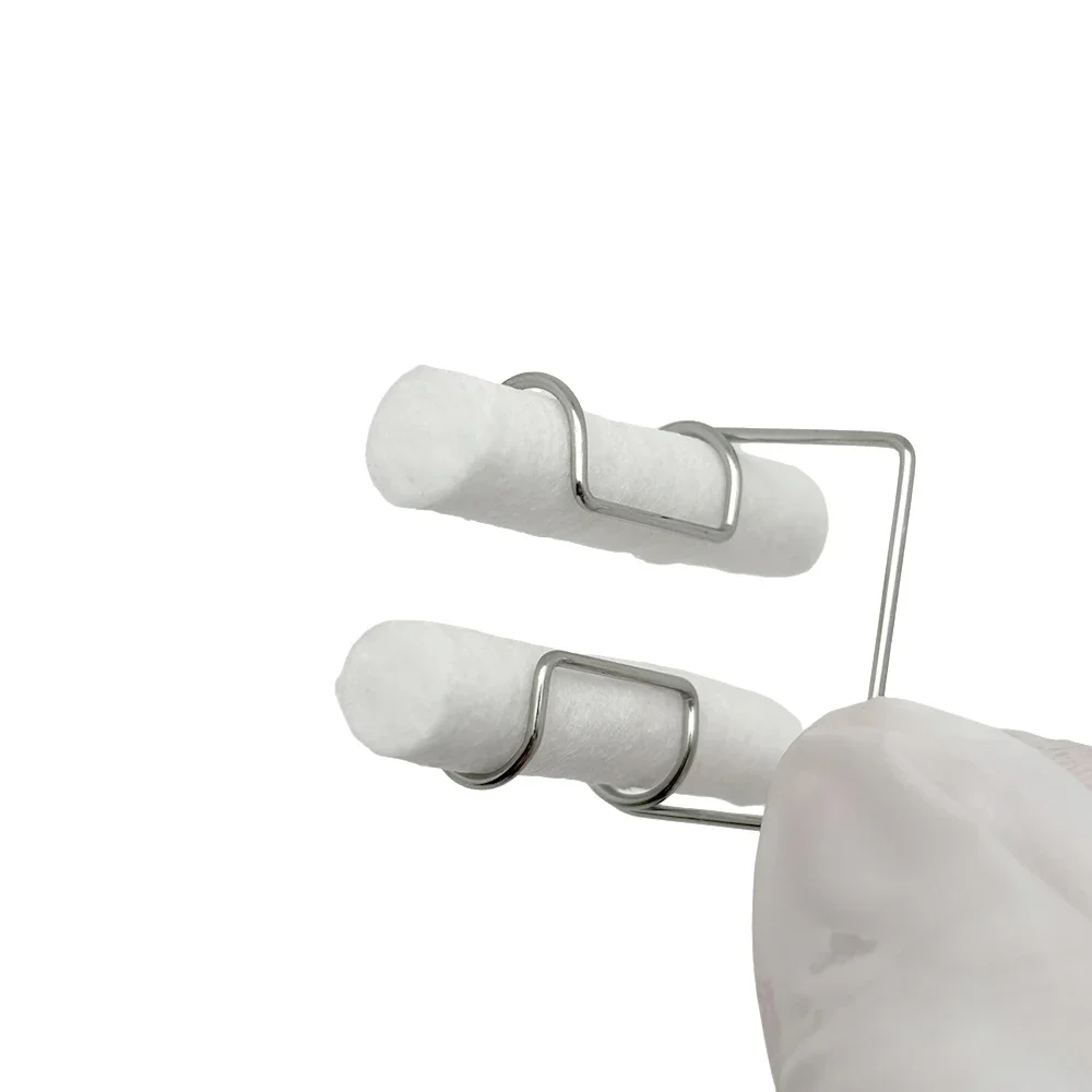 4Pcs Autoclavable Stainless Steel Dental Moisture Control Clips Cotton Roll Holder for Oral Surgery Orthodontic Lab Instrument
