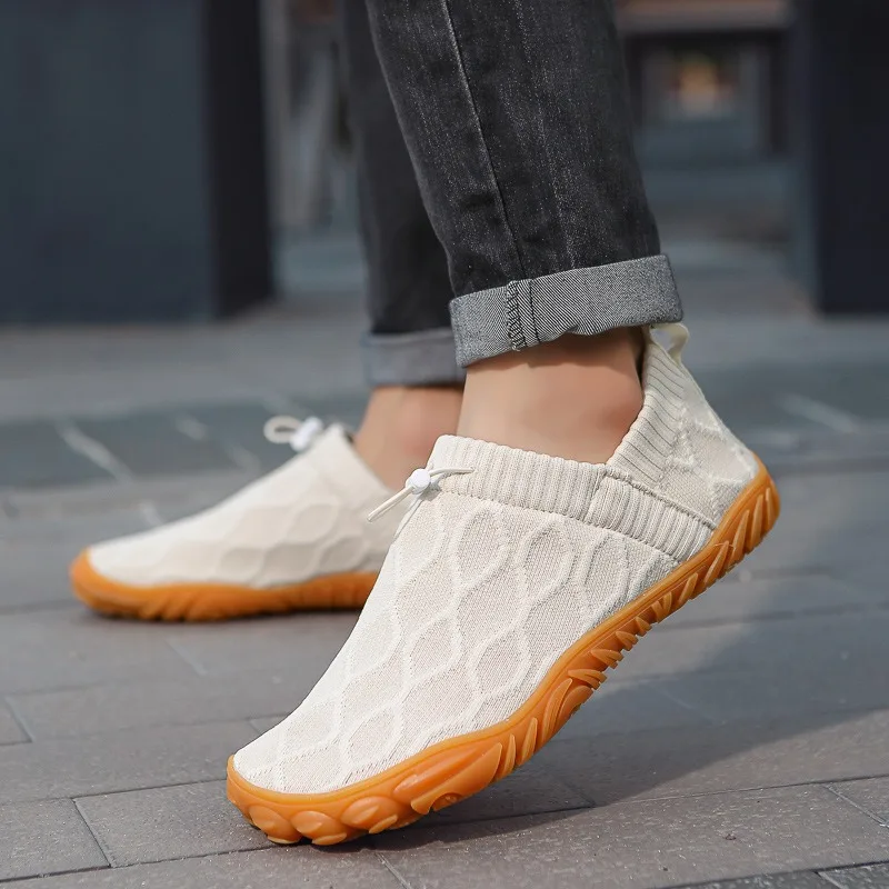 Breathable Knitted Men's Vulcanized Shoes Male Slip-on Casual Shoes Fashion Comfortable Man Outdoor Running Footwear Couple