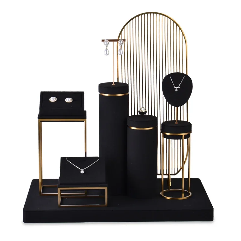 

# Luxury Black Metal Necklace Bust Premium Elegant Container For Displaying Necklaces