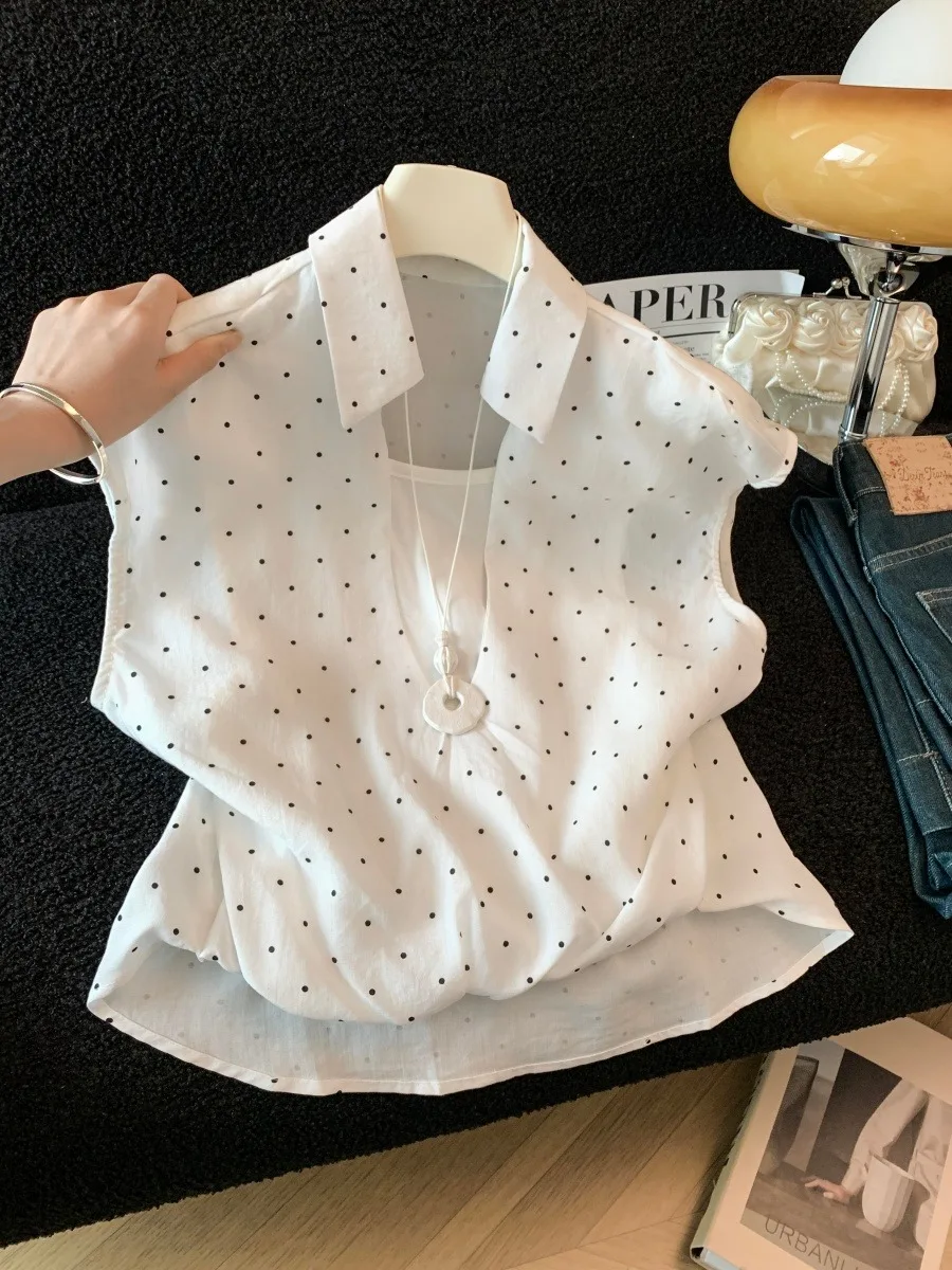 

Ladies Summer Polka Dot V-Neck Sleeveless Shirt Commute Style Loose Fit Polyester Fiber Thin Model No Brand Korean Version