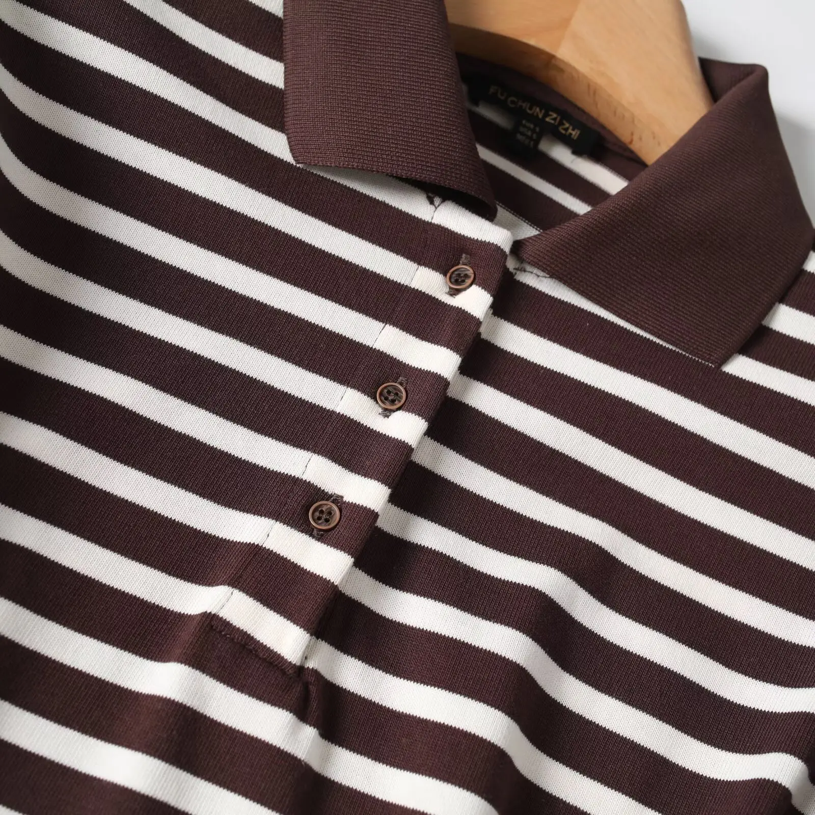 

Women 2025 autumn New Fashion Loose stripe Knitted Sweater Vintage Long Sleeve lapel Female Pullovers Chic Tops