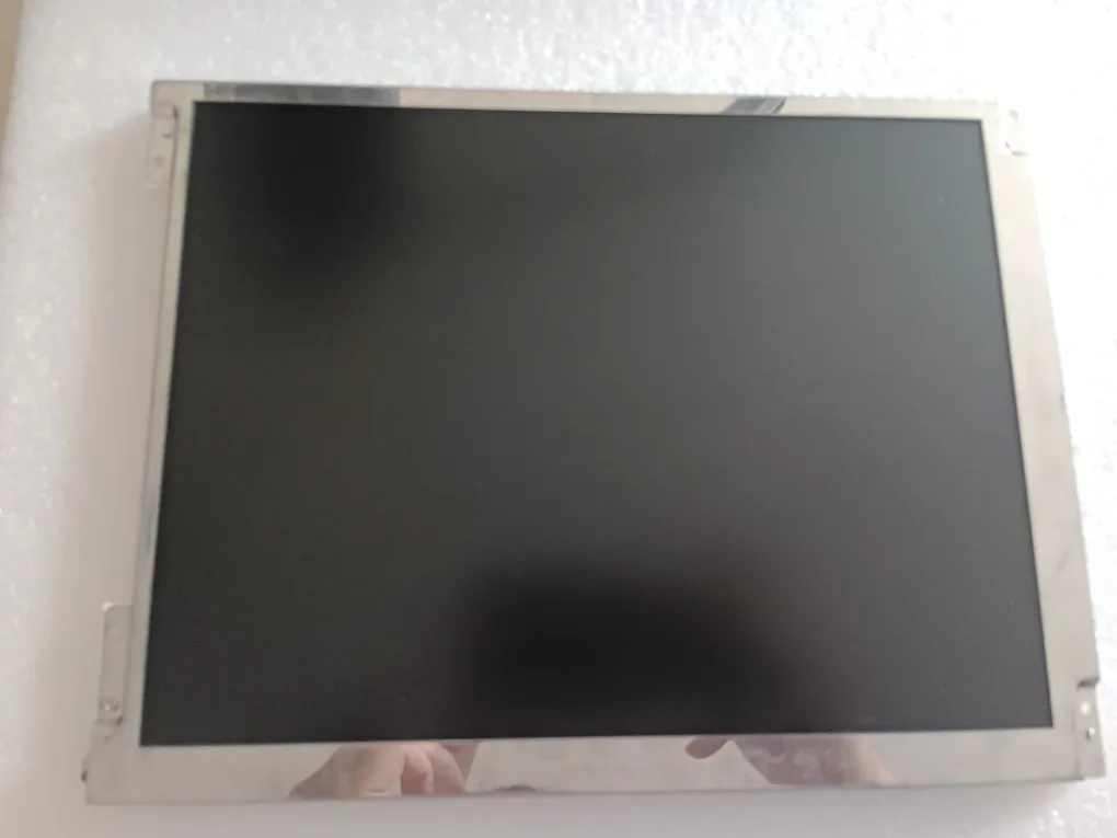 

LTD121C31S LTD121C30U-A LTD121C30S LTD121C32S 800*600 Original 12.1 Inch LCD screen