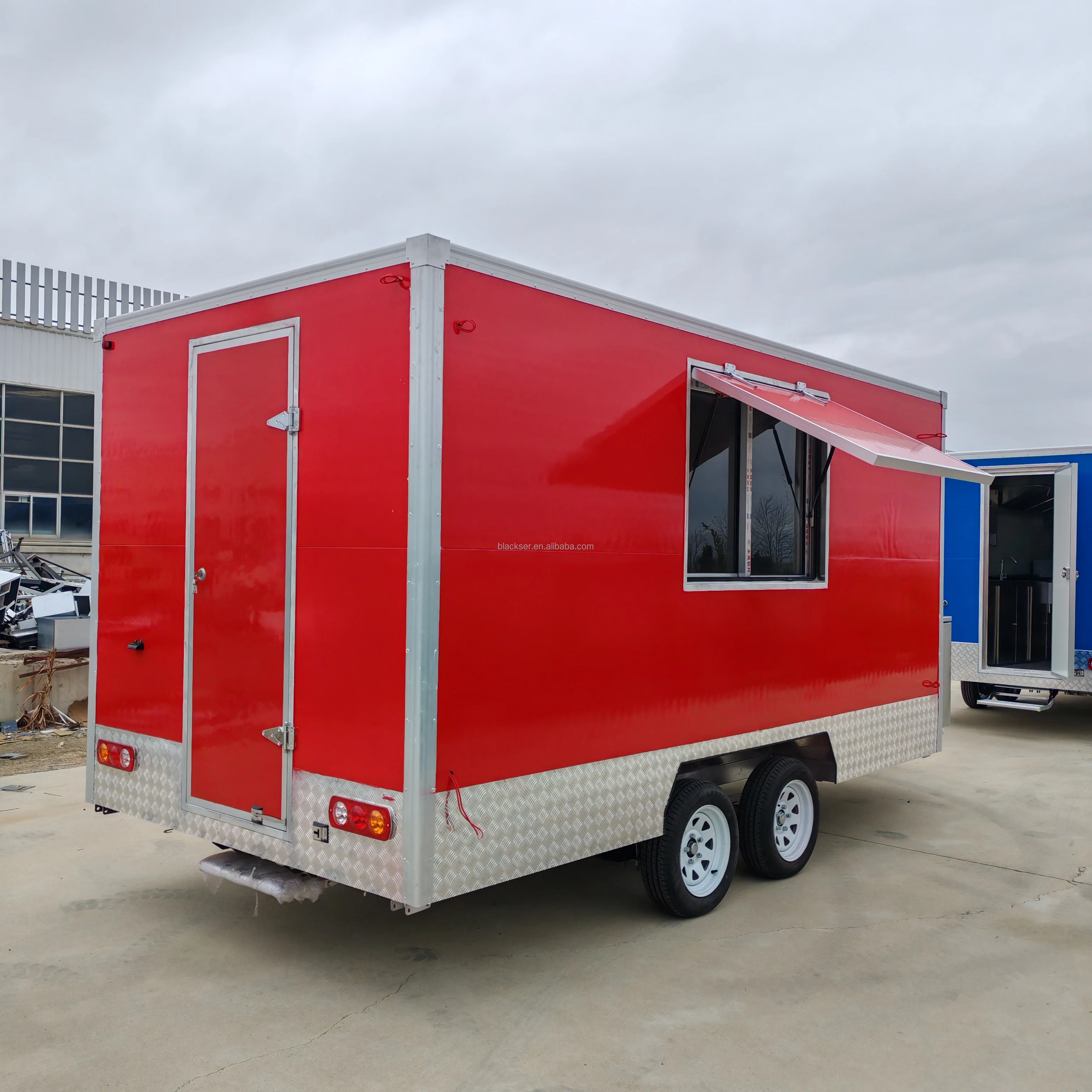 

Square Street Food Truck, Equipped with A Full Kitchen and Toilet, Mobile Food Trailer Is Suitable for A Variety of Scenarios