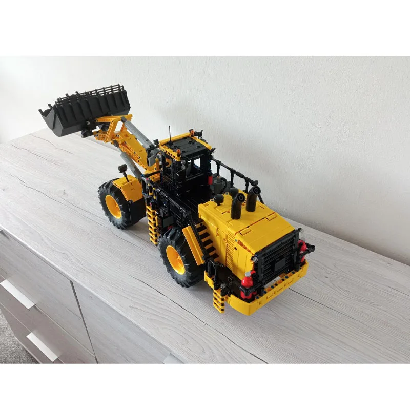 

MOC-85445 Classic Remote Control Wheel Loader Bulldozer Building Block Model 2147 Parts Boys Children's Birthday Toy Gift