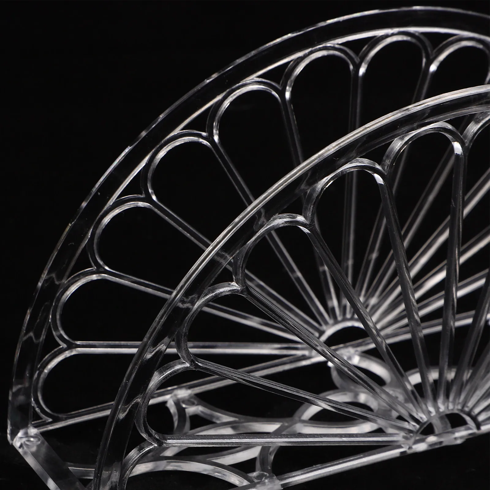 10Pcs Clear Plastic Napkin Holder Fan Designed Standing Tissue Stand for Dining Table Kitchen Bar Cafe Hotel Modern Decorative view 5