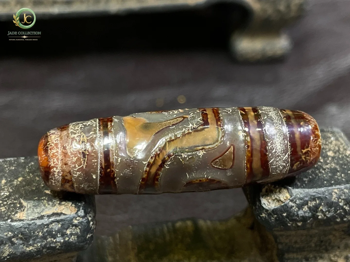 Tibetan Nepalese Himalayan Bead Ancient Agate Old Dzi Talisman 2 eye Bead Amulet