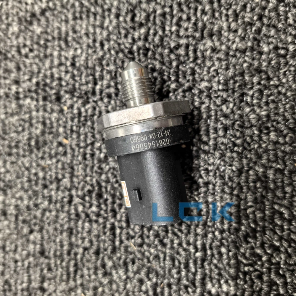 2.0 PETROL FUEL INJECTOR PRESSURE SENSOR FOR FREELANDER 2 EVOQUE RANGE ROVER 13- DISCOVERY SPORT RRS 14 JAGUAR C2Z21970 LR024969