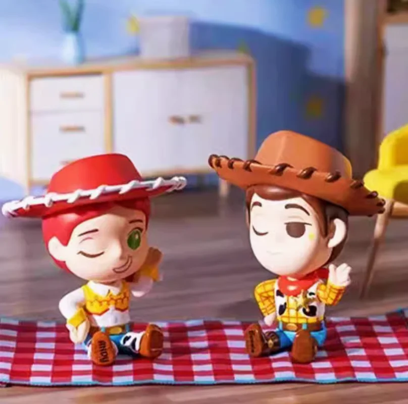 Disney Oryginalna Toy Story Buzz Astral Siedząca seria Blind Box Zabawki Figurki Tajemnicze pudełko Kolekcja Model Lalka Prezent dla dzieci