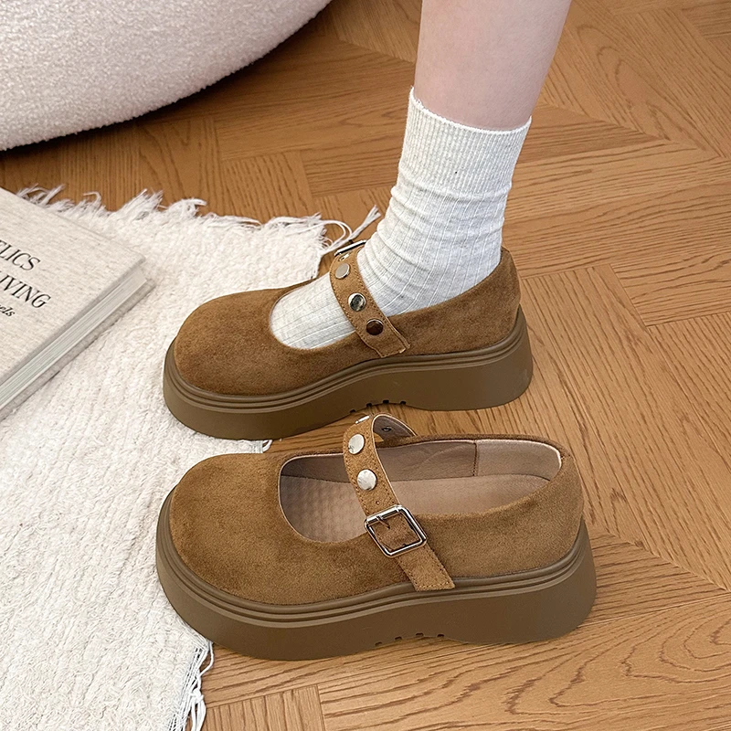 Thick-soled Women Mary Jane Shoes Fashion Belt Buckle Rivet Shallow Casual Shoes Spring Autumn Outdoor Novelty Platform Shoe New view 6