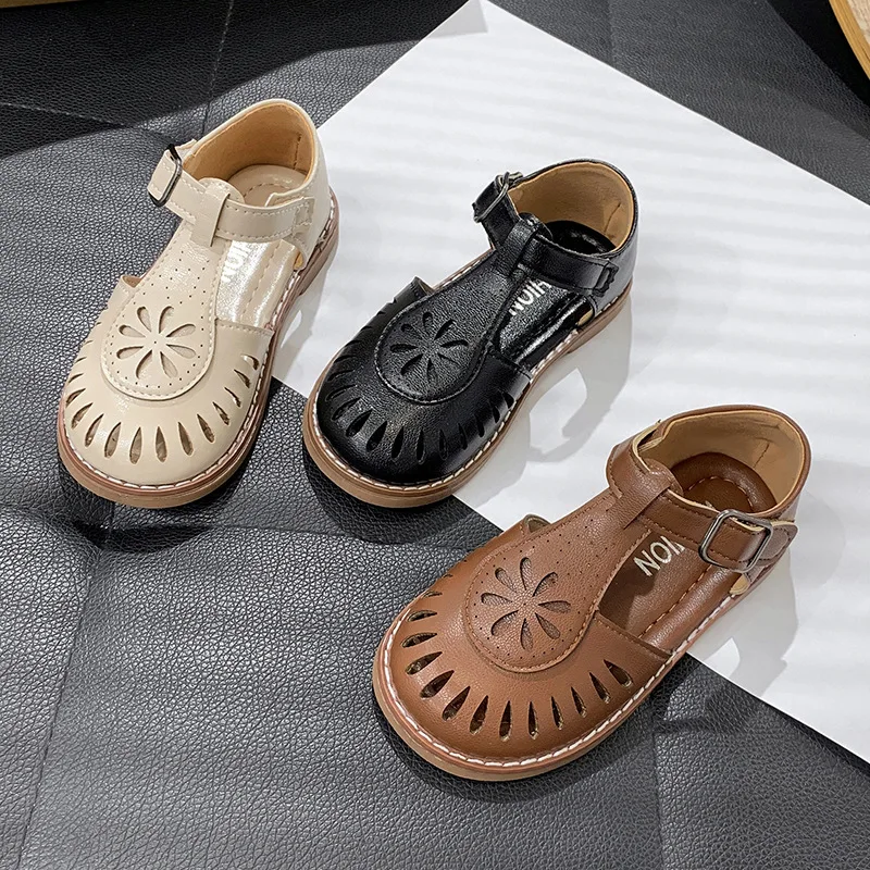 Girl Sandals 2025Spring New Hollow Out Girl Shoe Classic Princess Shoe Allmatch Kid Shoes Medium Sized Kid Roman Shoes sandals
