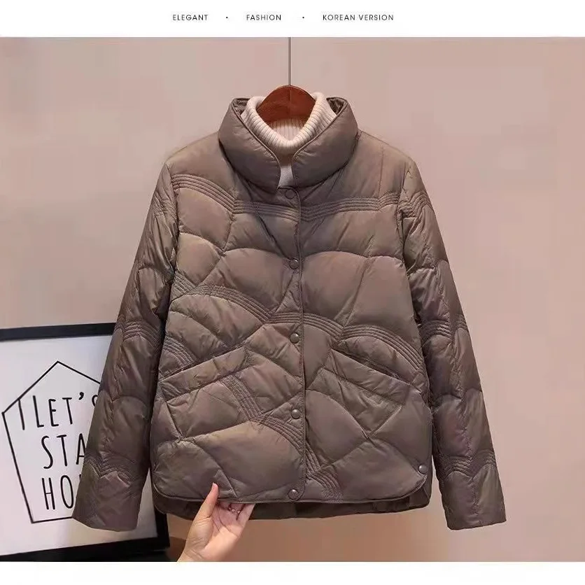 Women Lightweight Duck Down Jacket Short Style Autumn Winter Fashion White Down Coat Woman Clothing двухсторонняя куртка JK-250