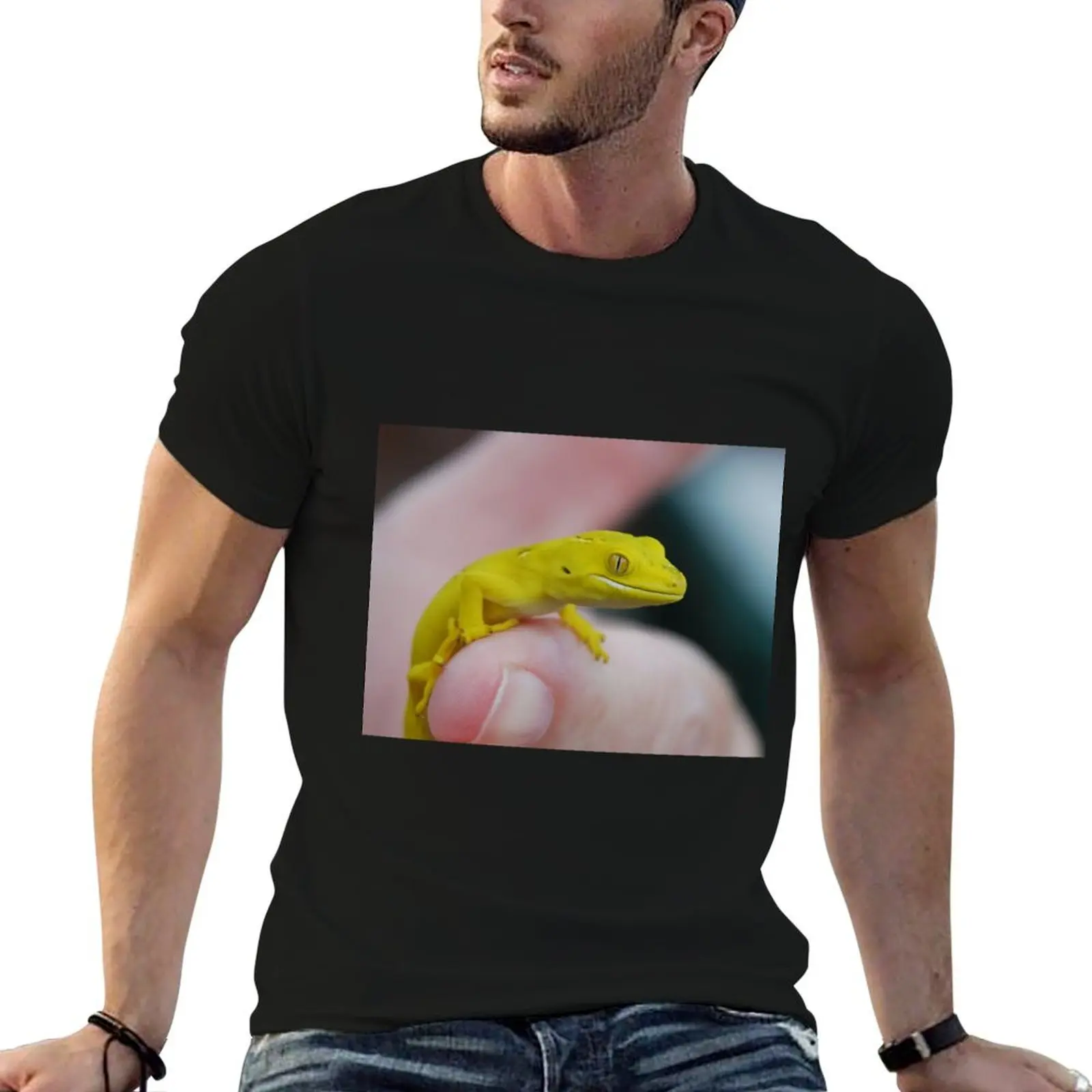 

Yellow One- NZ Gecko T-Shirt t shirts for man pack white mens graphic t shirts man t shirts high quality luxury brand T-shirt