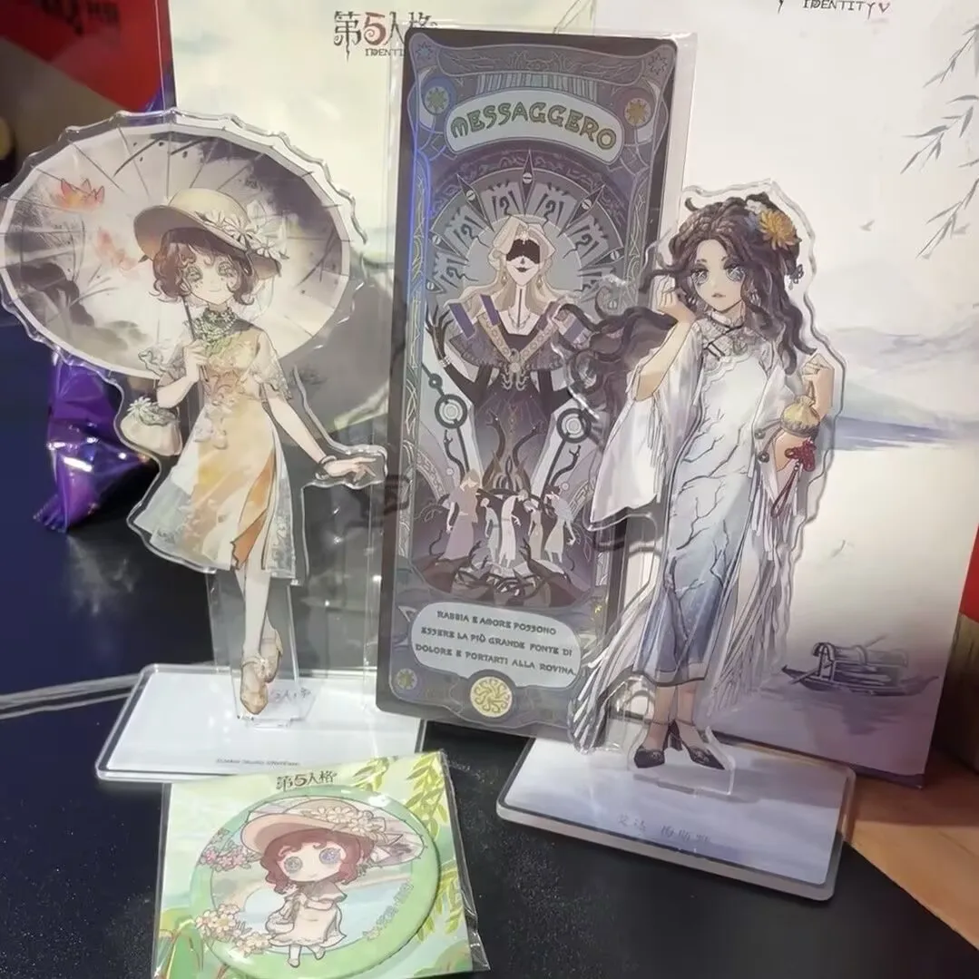The acrylic standee "Identity V" game,"Gardener,Heart Problem" series, West Lake co-branded tabletop decoration in a 2D style