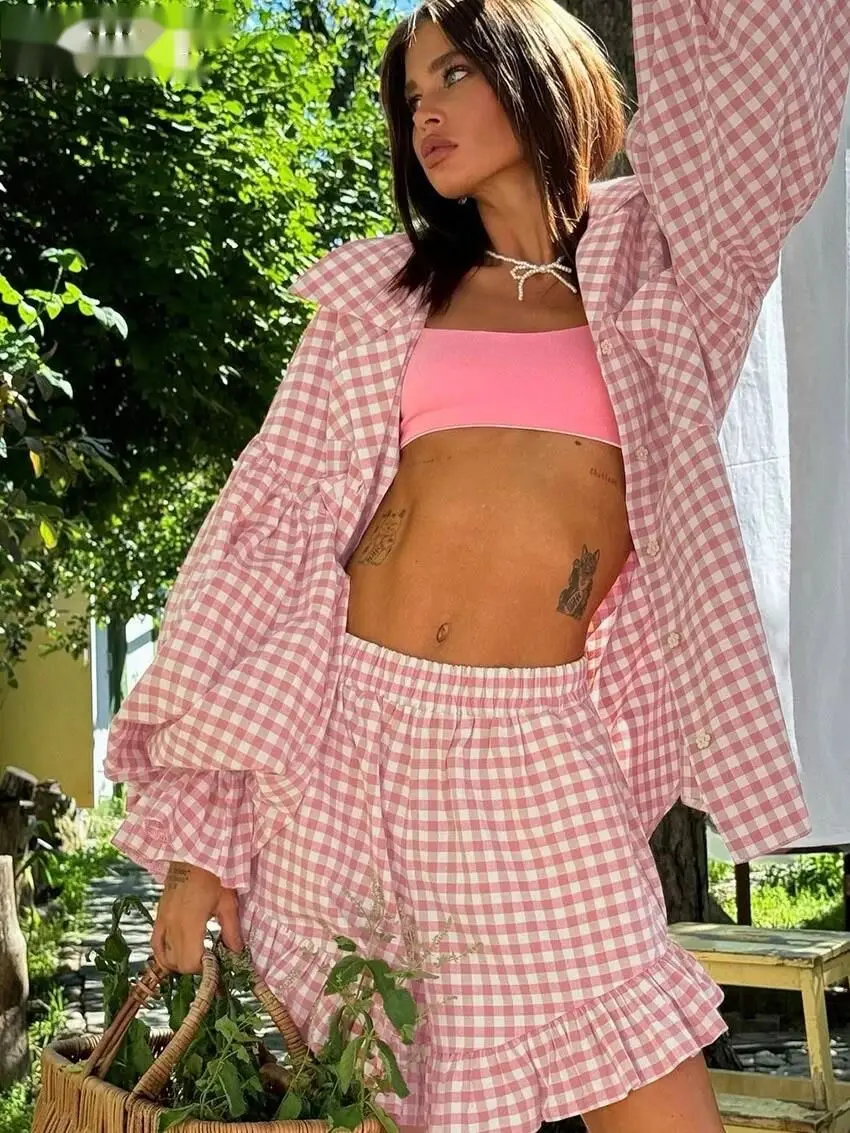 

Fashion Loose Stripe 2 Piece Sets Women Outfit 2025 Elegant Long Sleeve Shirt With High Waist Ruffle Shorts Set Female B7XT