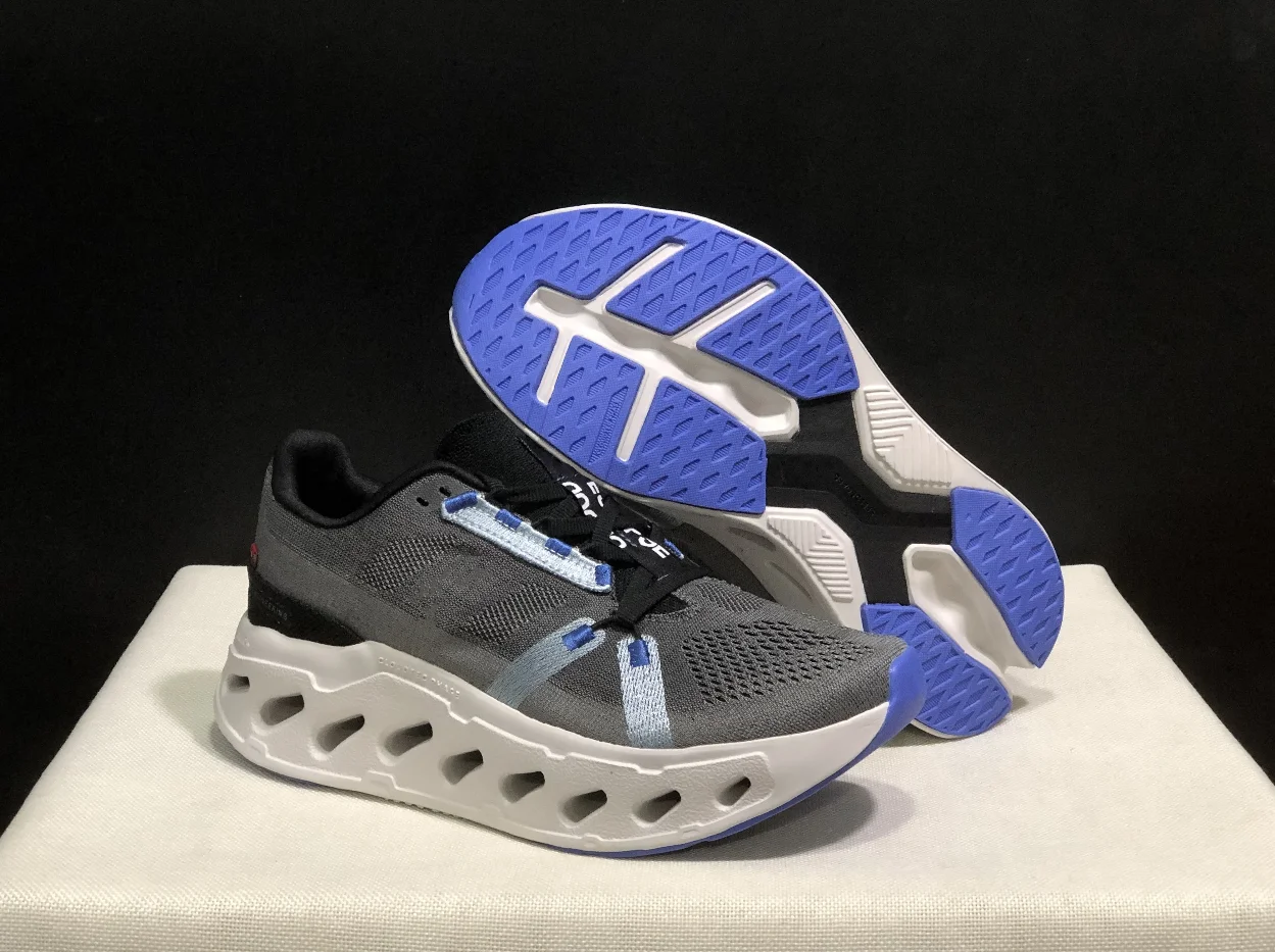 أحذية الجري اليومية المميزة للرجال والنساء خفيفة الوزن وبحد أقصى وسادة أحذية رياضية Cloud Eclipse الأحدث ‮ 54-63 إيزيس أثناء الجري