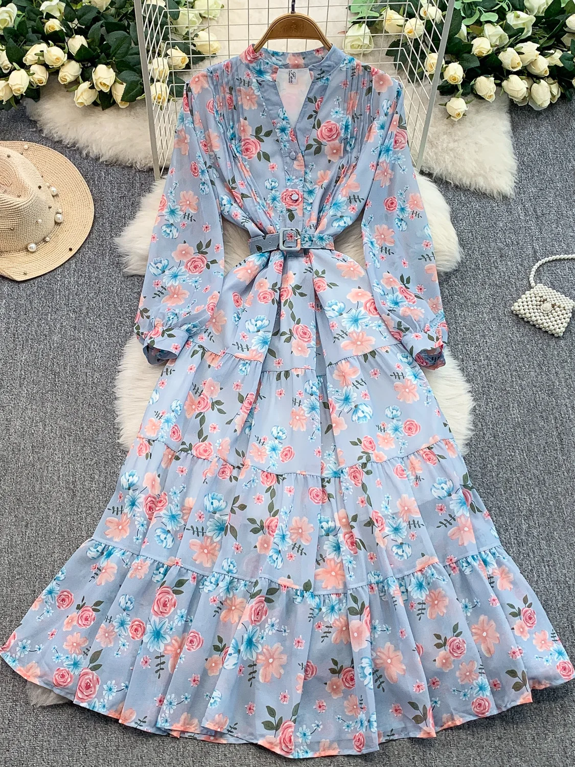 Floral V-Ne Long Sv… - image