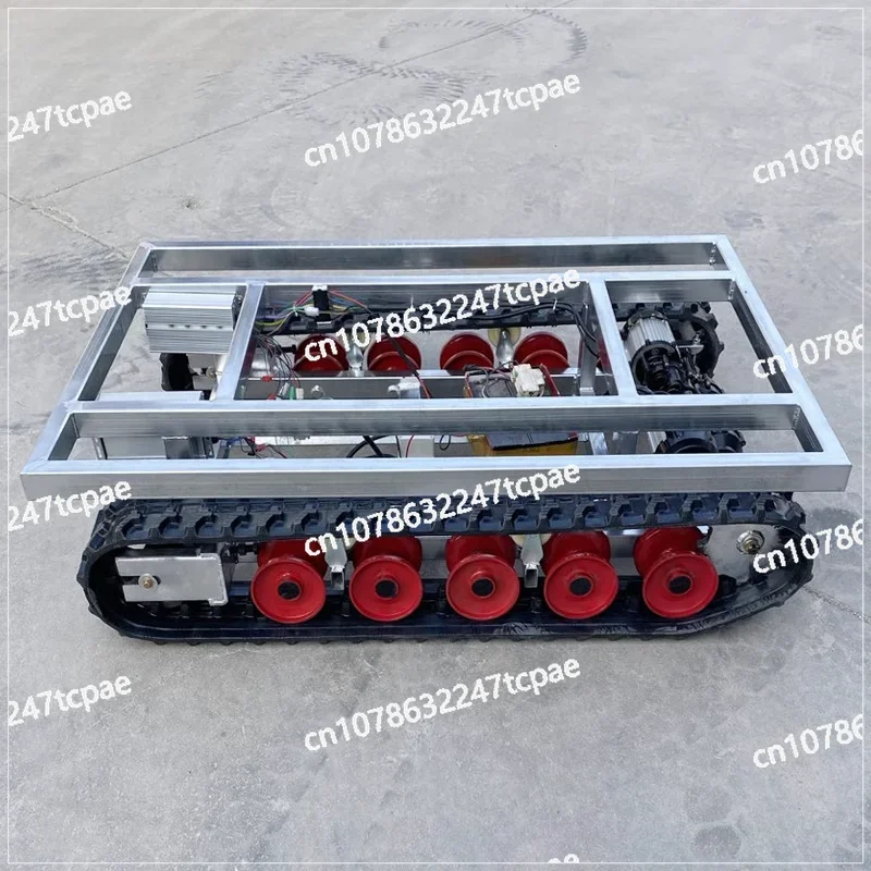 Remote control electric crawler, creeper, transporter, construction machinery, lawn mower, dispenser, lifting platform chassis