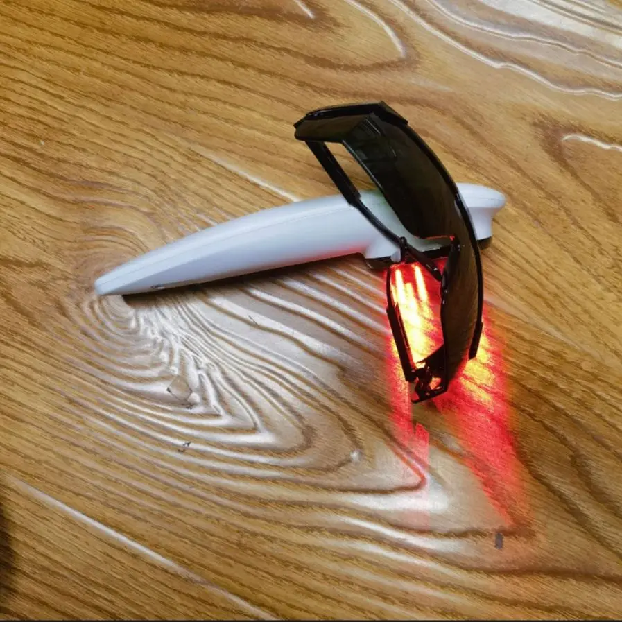 

Сертифицированное CE холодное лазерное устройство 650 нм 808 нм Инфракрасная светотерапия для безопасного эффективного облегчения боли в суставах и мышцах