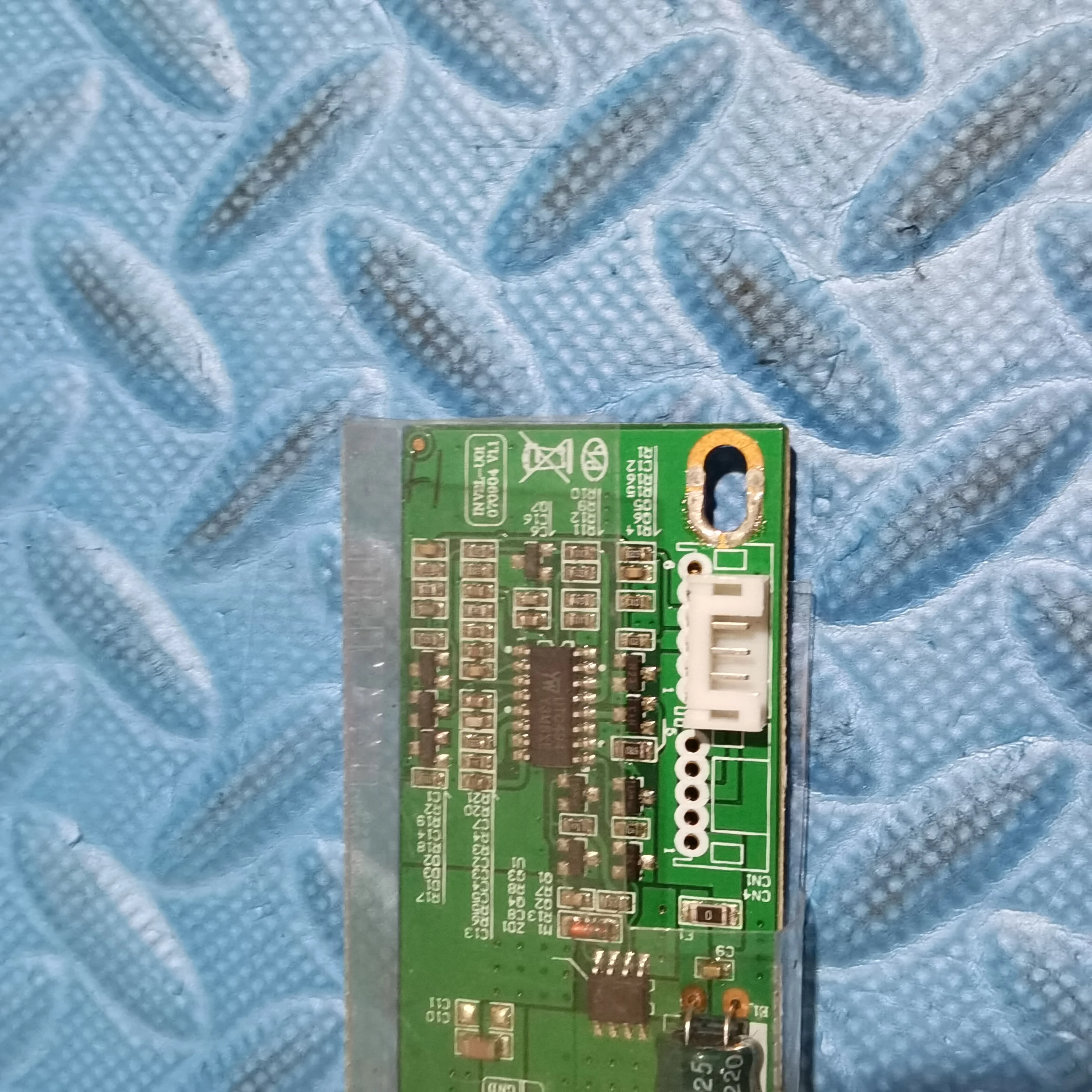 E320267  falownik LCD