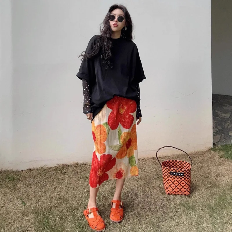 

Summer hot-selling new elegant and fashionable pleated texture design sense niche slit French romantic women's plus-size skirt