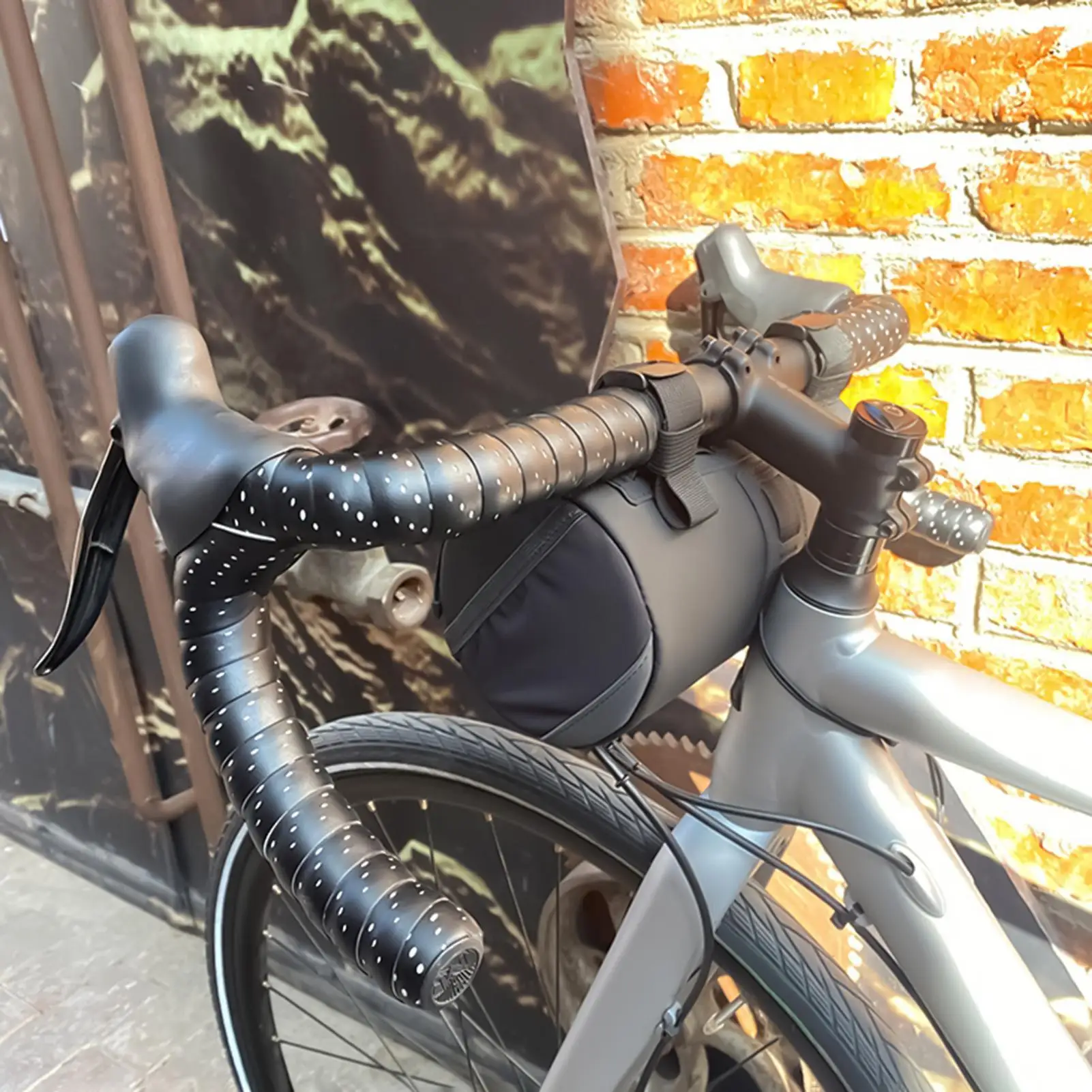 

Handlebar Bag 2L Waterproof Bike Front Storage Pouch With Shoulder Strap Cycling Handlebar Bag For Women Men Daily Commuters