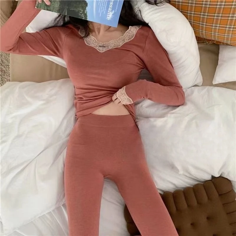 Set di biancheria intima termica con finiture in pizzo Set da donna in misto lana e cotone leggero senza cuciture Set di strati di base in due pezzi Set caldo autunno inverno