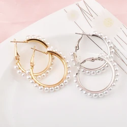 Exaggerated Imitation Pearl Round Hoop Earrings for Women Hiphop Punk Metal Creative Geometry Loop Jewelry Accessory Girl Gift