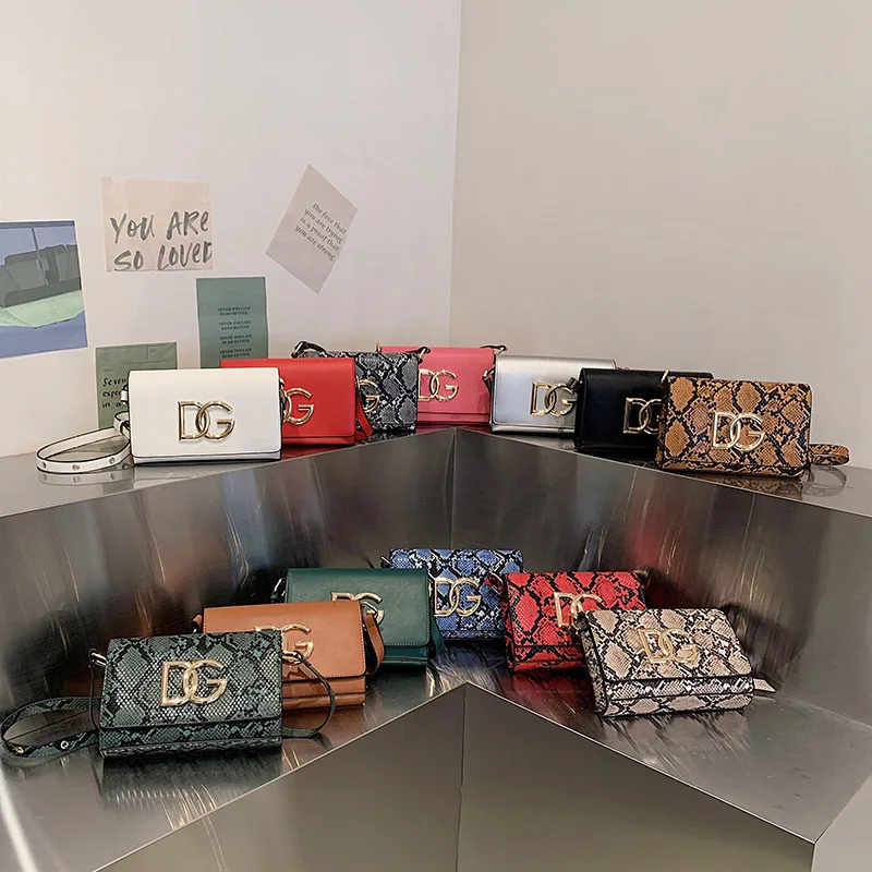 حقيبة كروس نسائية بألوان الحلوى لعام 2025، حقيبة كتف صغيرة مع طباعة حروف، محفظة صغيرة لطيفة للأزياء اليومية #2