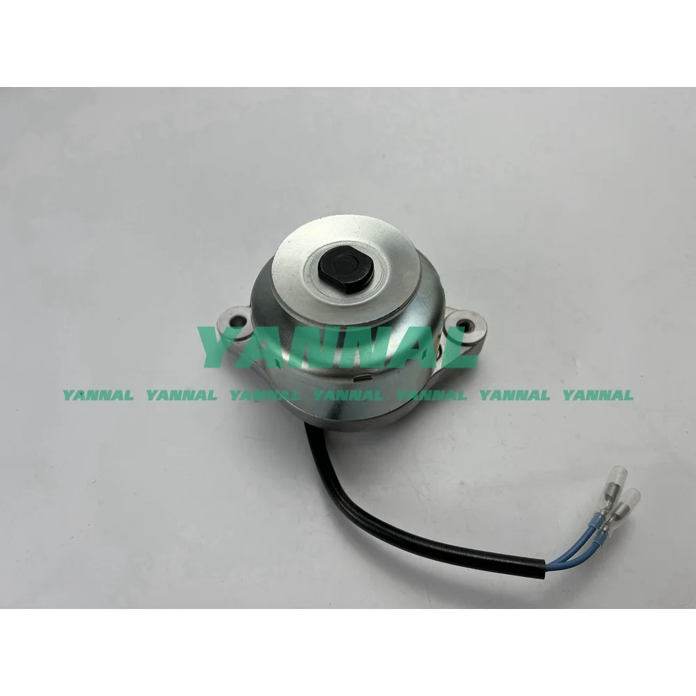 Good quality Alternator 17531-64012 12V for Kubota engine parts D1105 D722 D902 D905 V1305 V1505