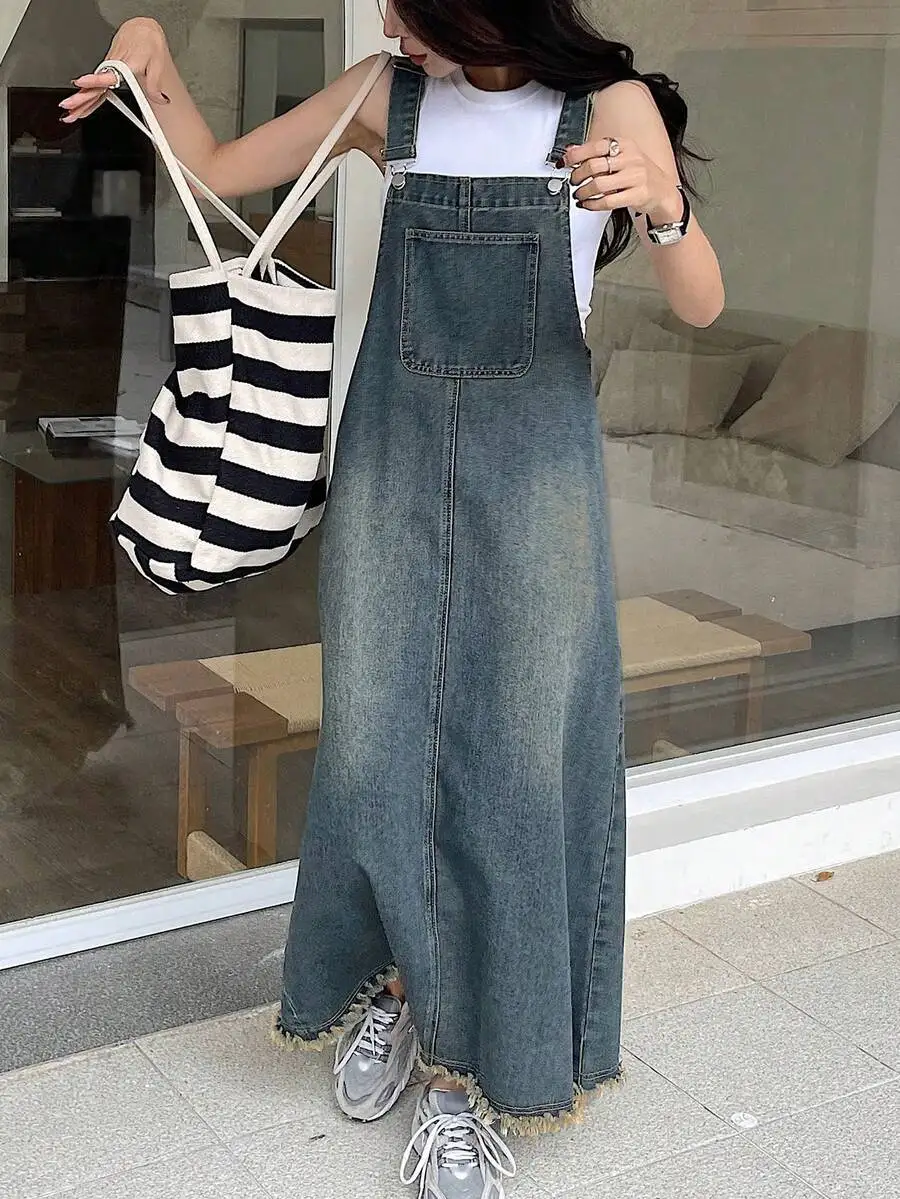 

Women's Loose Fit Denim Jumpsuit with Pocket and Frayed Hem