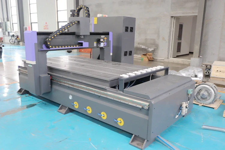 Picture 5: ATC Wood Carving Milling Cutting Cnc Machinery AKM1325C ATC CNC Router With Syntec Controller And Servo Motor For Wood