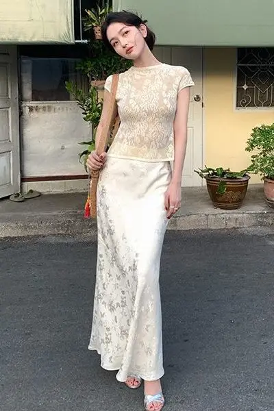 

High Quality Satin Jacquard Skirt for Women 2025 Spring Summer Elegant Bodycon Long Skirt Office Wear Versatile Commuter Style