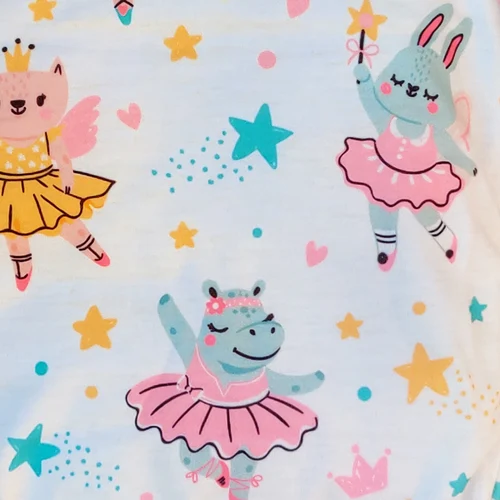 حفاضات الأطفال والمناديل