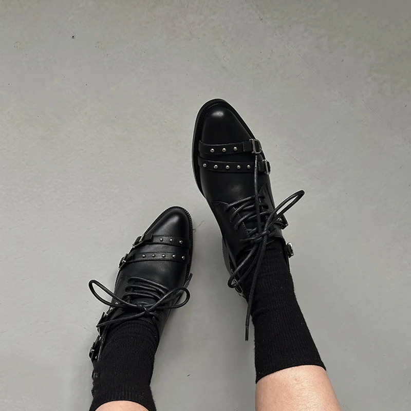 

Sweet Cool Dark Rivet Punk Style Pumps Lace-Up Pointed Toe Medium Thick High-Heels Patent Leather Women's Retro Single Shoes