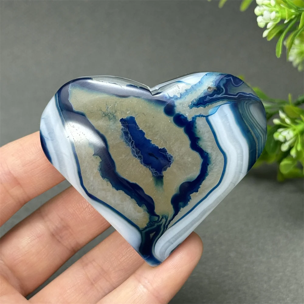 Natural Blue Agate Heart-Shaped Ornaments Reiki Healing Meditation Witchcraft Sacrifice Feng Shui Energy Home Decoration Gifts