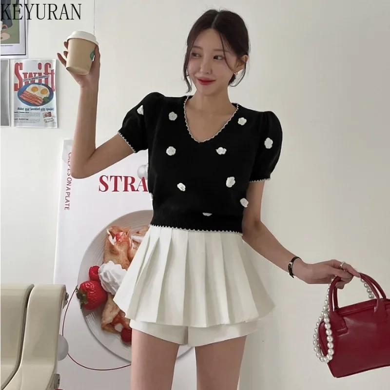 2024 Summer Korean Chic Flower Sweater Women Knit T Shirts Vintage Fashion Black White Bubble Short Sleeve Knitwear Tops Jumper