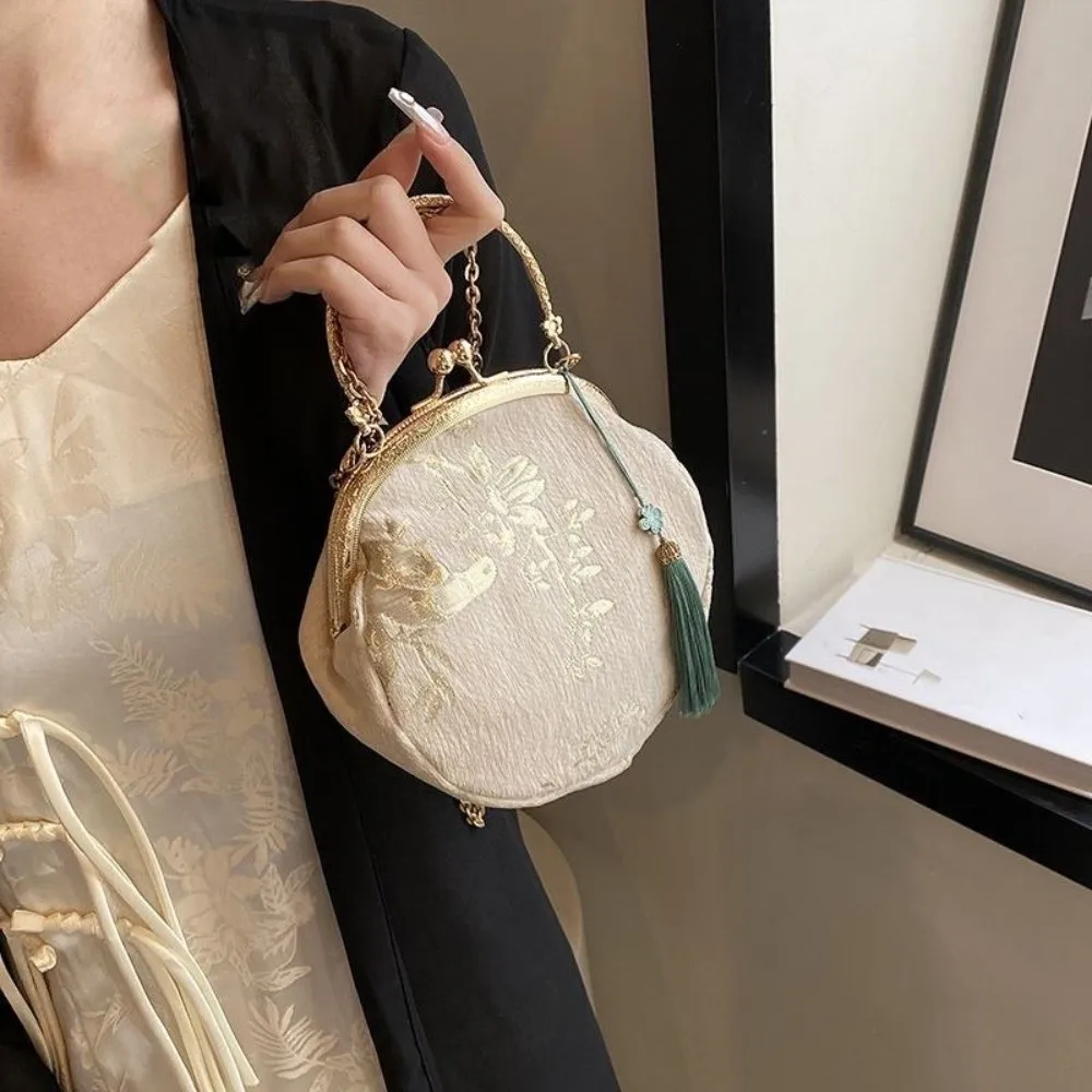 

Tassel Pendant Evening Banquet Bag Chain Strap Crossbody Bag Chinsese Style Bag Single Shoulder Shell Bag Ladies Clutch Bag