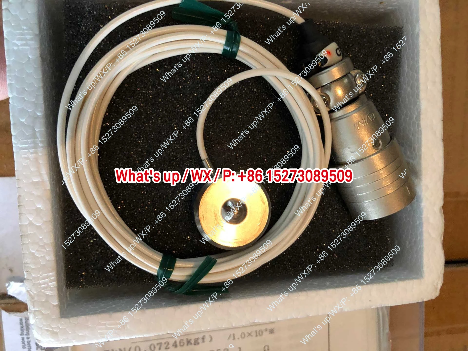 Miniature compression load sensor LMR-S-2KNSA2 2KN